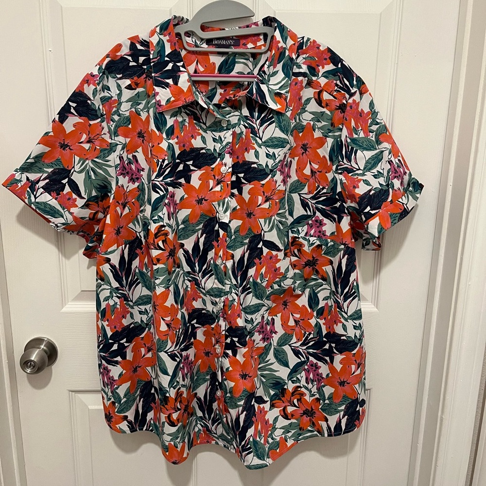 NWOT Roaman's Plus Size Kate Short Sleeve Cotton-Blend Button-Front Shirt S 30W